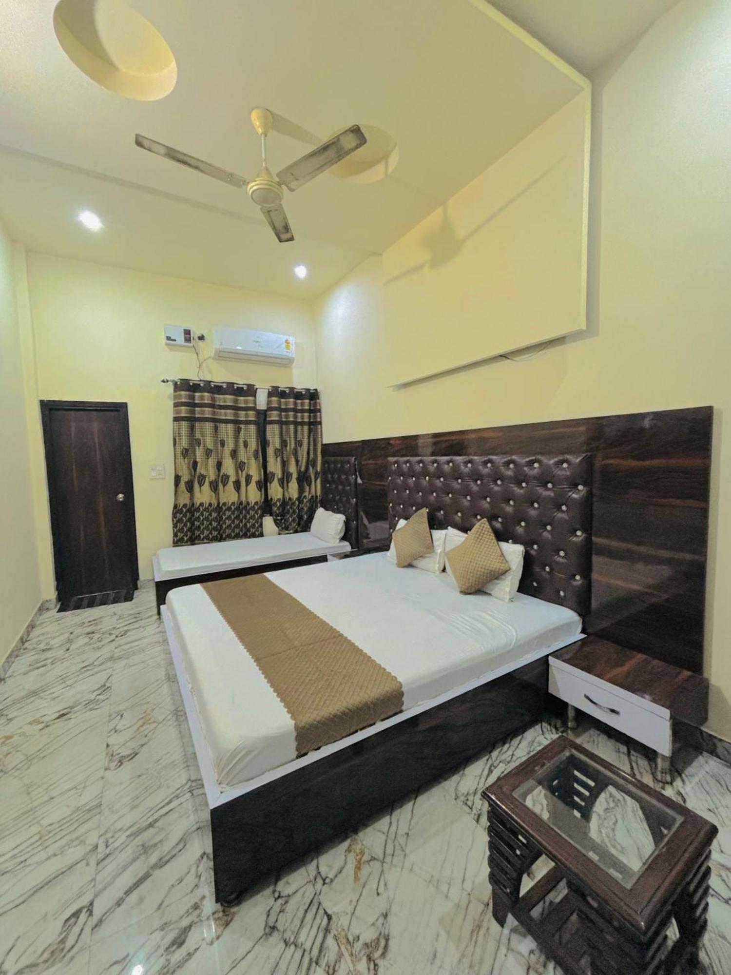 Shiv Shankar Guest House Amritsar Exterior photo